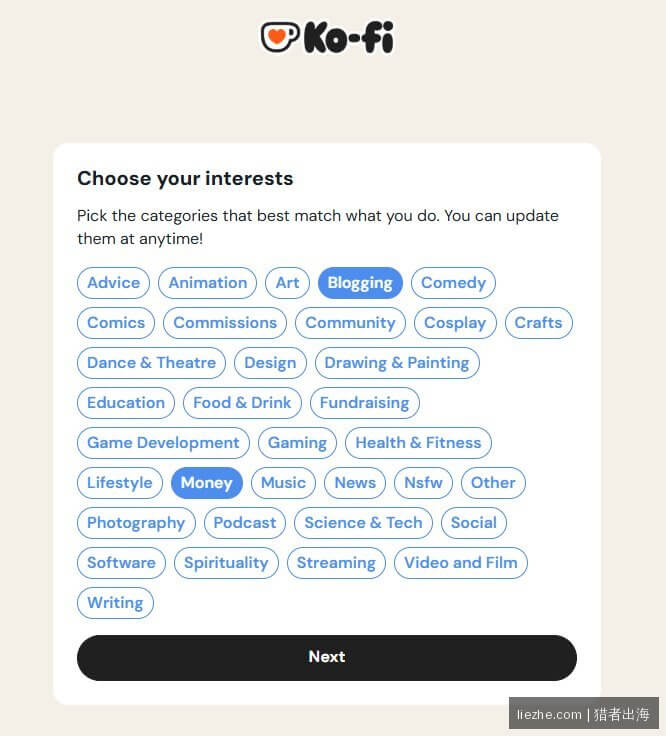 Ko-fi选择兴趣分类:Blogging博客和Money金钱类目