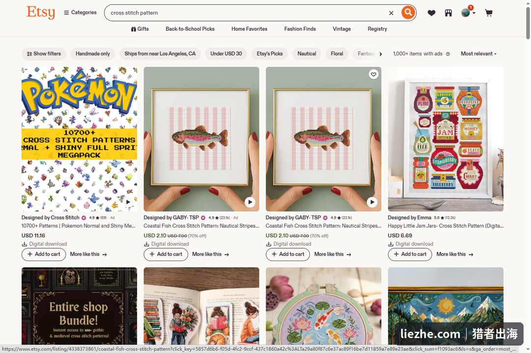 Etsy搜索cross stitch pattern的结果页，十字绣图案数字产品琳琅满目