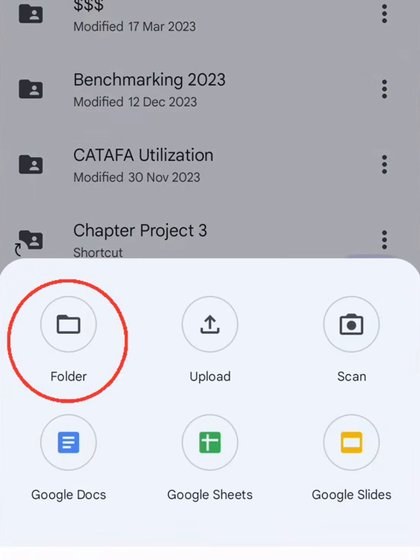 手机App右下角加号菜单,有Folder、Upload、Scan、Google Docs、Sheets、Slides