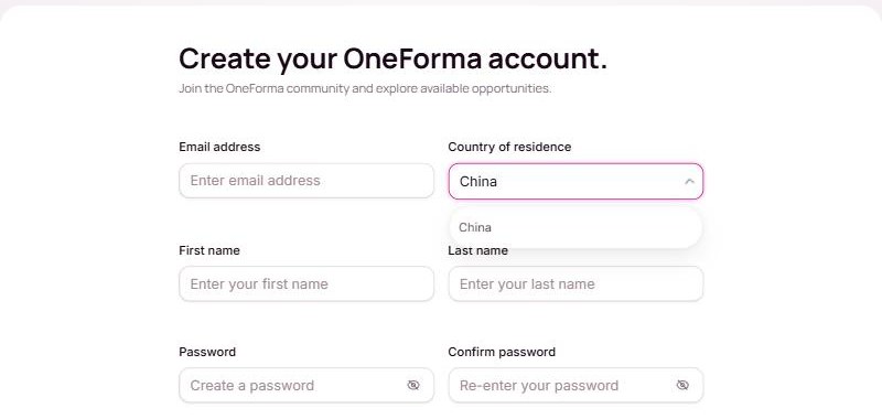 OneForma注册页居住国家下拉里可以选China