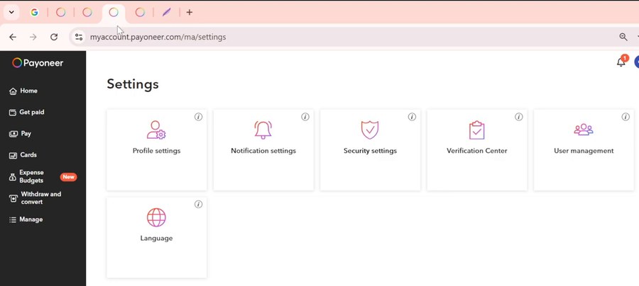Payoneer网页版Settings页面,六个入口是Profile settings、Notification settings、Security settings、Verification Center、User management和Language