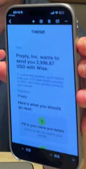 Preply通过Wise提现2998.87美元的到账通知截图